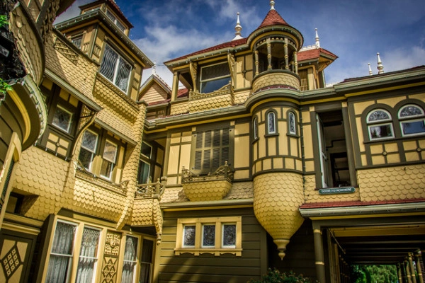 7-The Winchester Mystery House – San Jose, California